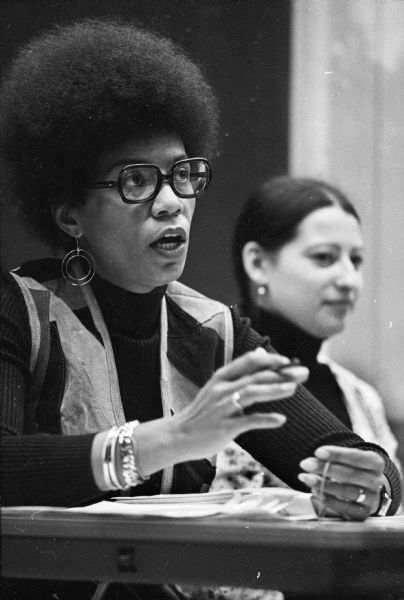 1974 - Lauri Wynn